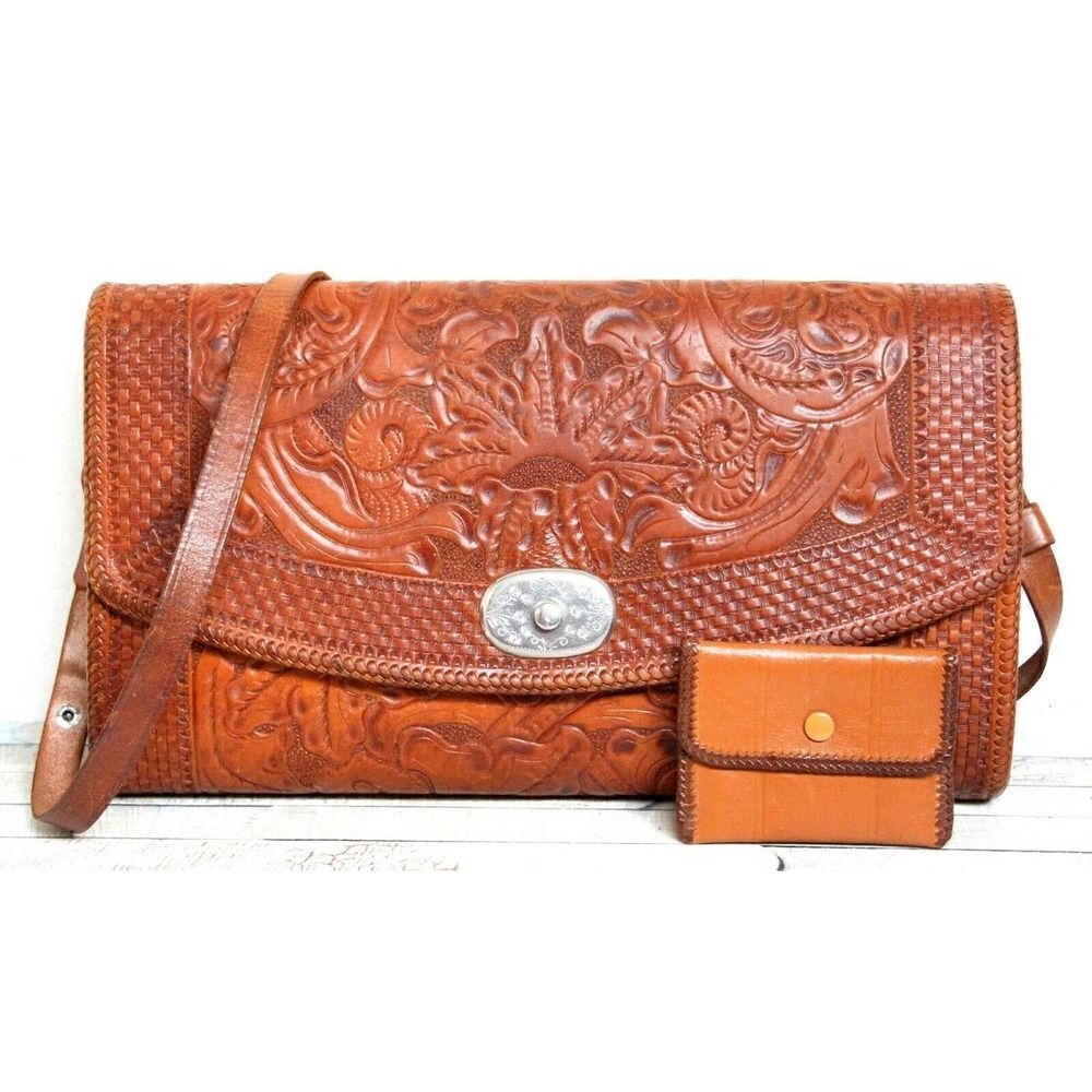 VINTAGE HARKNESS BUILT TOOLED TAN GENUINE LEATHER SHOULDER BAG HANDBAG PURSE